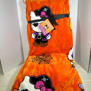 NWT Hello Kitty Orange Pirate throw Blanket Double Pack. 60” X 70” Halloween